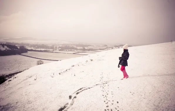 Картинка зима, девушка, снег, фото, девушки, настроение, холмы, настроения, прогулка