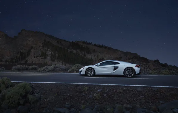 Картинка авто, белый, McLaren, суперкар, вид сбоку, макларен, 570GT