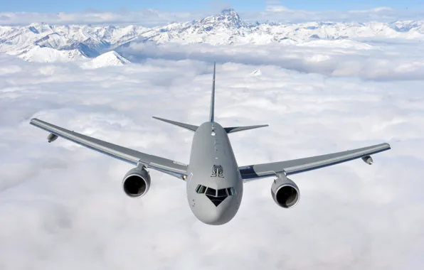Картинка облака, полет, горы, Boeing, самолёт, заправщик, транспортный, KC-767A