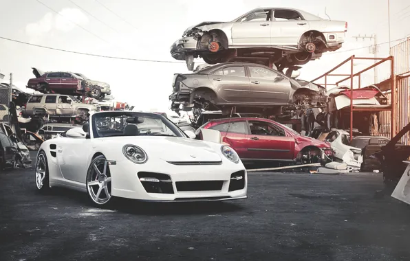 Картинка белый, 911, Porsche, свалка, white, родстер, порше, Turbo, передняя часть, битые авто, авто хлам, кузова …