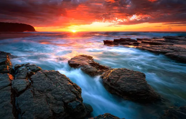 Картинка море, вода, солнце, восход, скалы, beach, sea, water, rocks, Sydney, Seascape, Rising sun, Turimetta, vawes