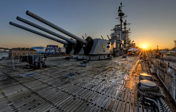 Картинка оружие, фон, корабль, USS Salem (CA 139)