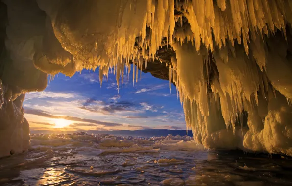Картинка лед, закат, озеро, сосульки, Байкал, Россия, грот, Baikal