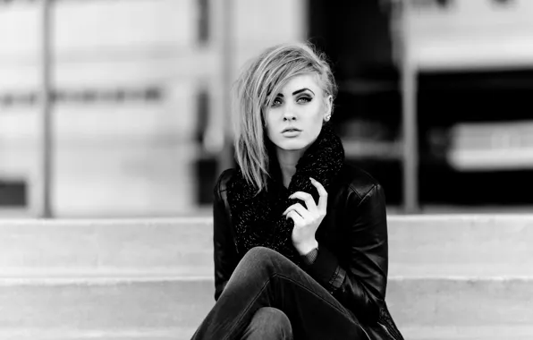 Картинка girl, woman, model, jeans, black and white, female, sitting, stairs, b/w, leather jacket