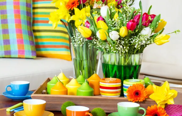 Картинка цветы, стол, подушки, свечи, colorful, чашки, тюльпаны, разноцветные, сервировка, салфетки, arrangement