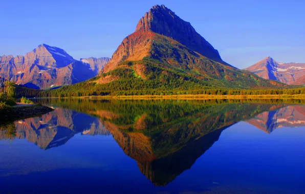 Картинка осень, лес, небо, горы, озеро, отражение, Монтана, США, glacier national park