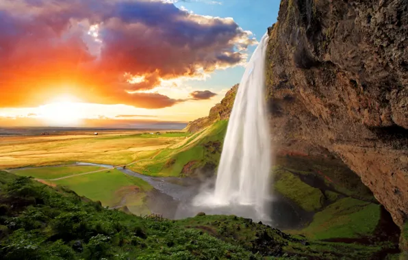 Картинка небо, солнце, облака, мост, скала, поля, водопад, простор, речка, Исландия, Seljalandsfoss