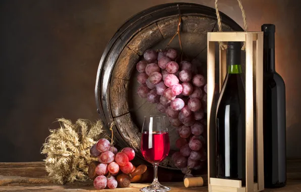 Картинка стол, коробка, вино, бокал, бутылка, виноград, гроздь, бочонок