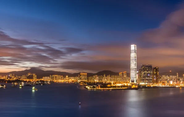 Картинка небо, облака, закат, огни, China, Гонконг, небоскребы, вечер, подсветка, залив, Китай, мегаполис, Hong Kong, Гавань …