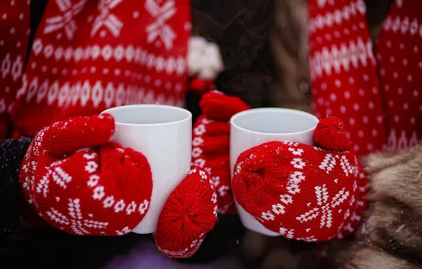 Картинка зима, красное, чай, руки, чашки, перчатки