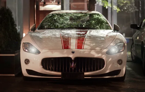 Картинка Maserati, Авто, Ночь, Машины, Фары, GranTurismo, Передок