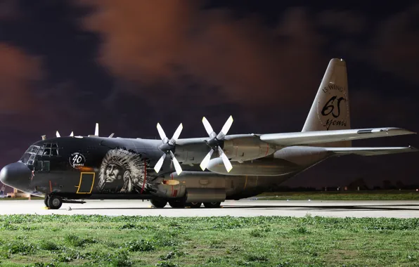 Картинка самолёт, аэродром, военно-транспортный, C-130, (CH-13)