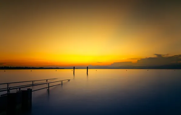 Картинка Sony, landscape, Italy, sunset, water, clouds, lake, sun, sundown, sunrise, orange, horizon, sunlight, blue hour, …