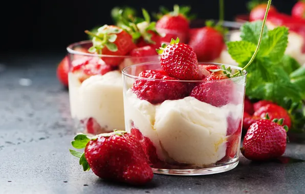 Картинка ягоды, клубника, мороженое, glass, крем, десерт, сладкое, sweet, strawberry, dessert, berries, delicious, ice cream