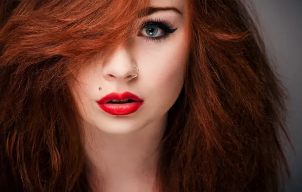 Картинка девушка, глаз, пирсинг, рыжая, красные губы