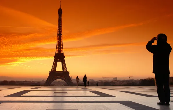 Картинка Франция, Париж, Закат, Небо, Облака, Вечер, Площадь, Люди, Эйфелева башня, Paris, France