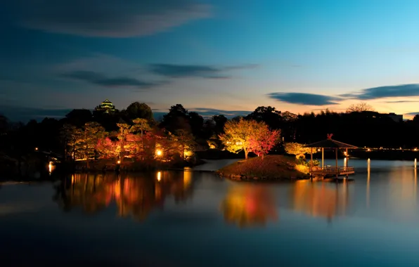 Картинка деревья, ночь, огни, пруд, парк, Япония, сад, беседка, Okayama