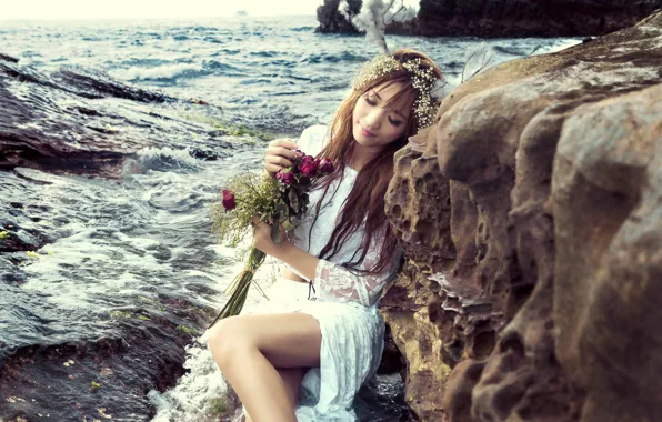 Картинка море, девушка, цветы, настроение, розы, букет, венок