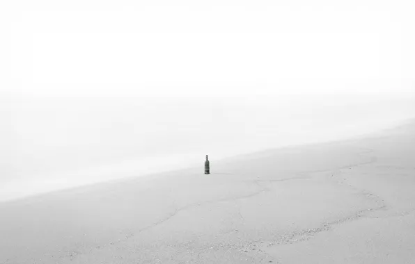 Картинка туман, берег, бутылка