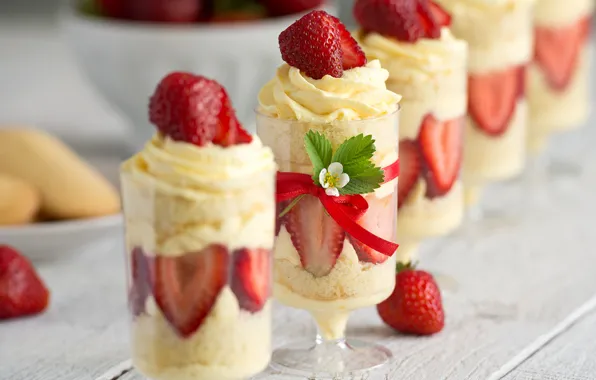 Картинка ягоды, еда, клубника, десерт, сладкое, cream, dessert, strawberries