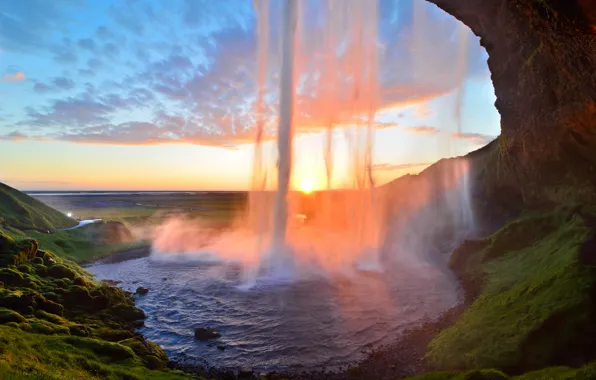 Картинка закат, водопад, поток, Исландия, Iceland, Seljalandsfoss, Селйяландсфосс