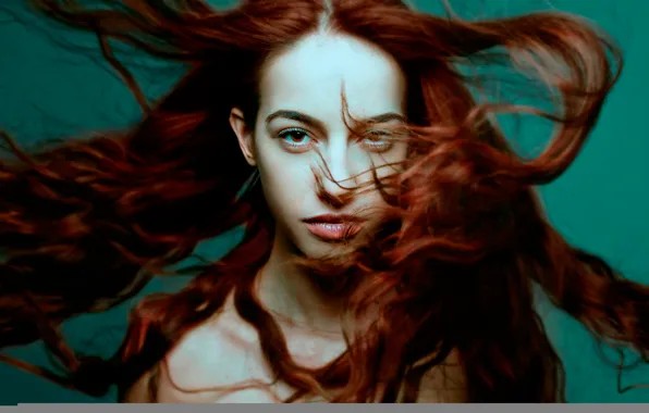 Картинка волосы, рыжеволосая, взмах, боке, кареглазая, Ynot Photographe, A New Wind, Mirella