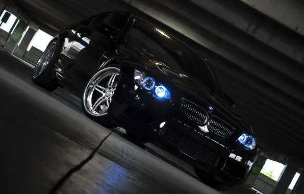Картинка чёрный, фары, бмв, BMW, парковка, black, E92
