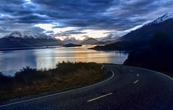 Картинка облака, пейзаж, горы, природа, озеро, Небо, road, sky, landscape, New Zealand, nature, clouds, lake