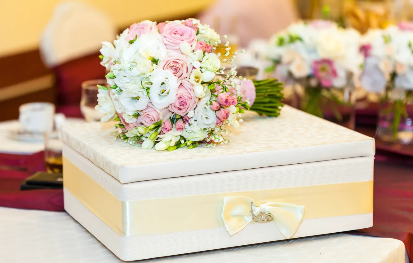 Фото обои цветы, букет, свадьба, чемоданчик