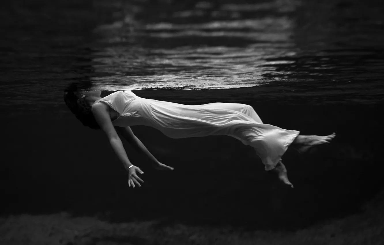 Вода Фото Черно Белая