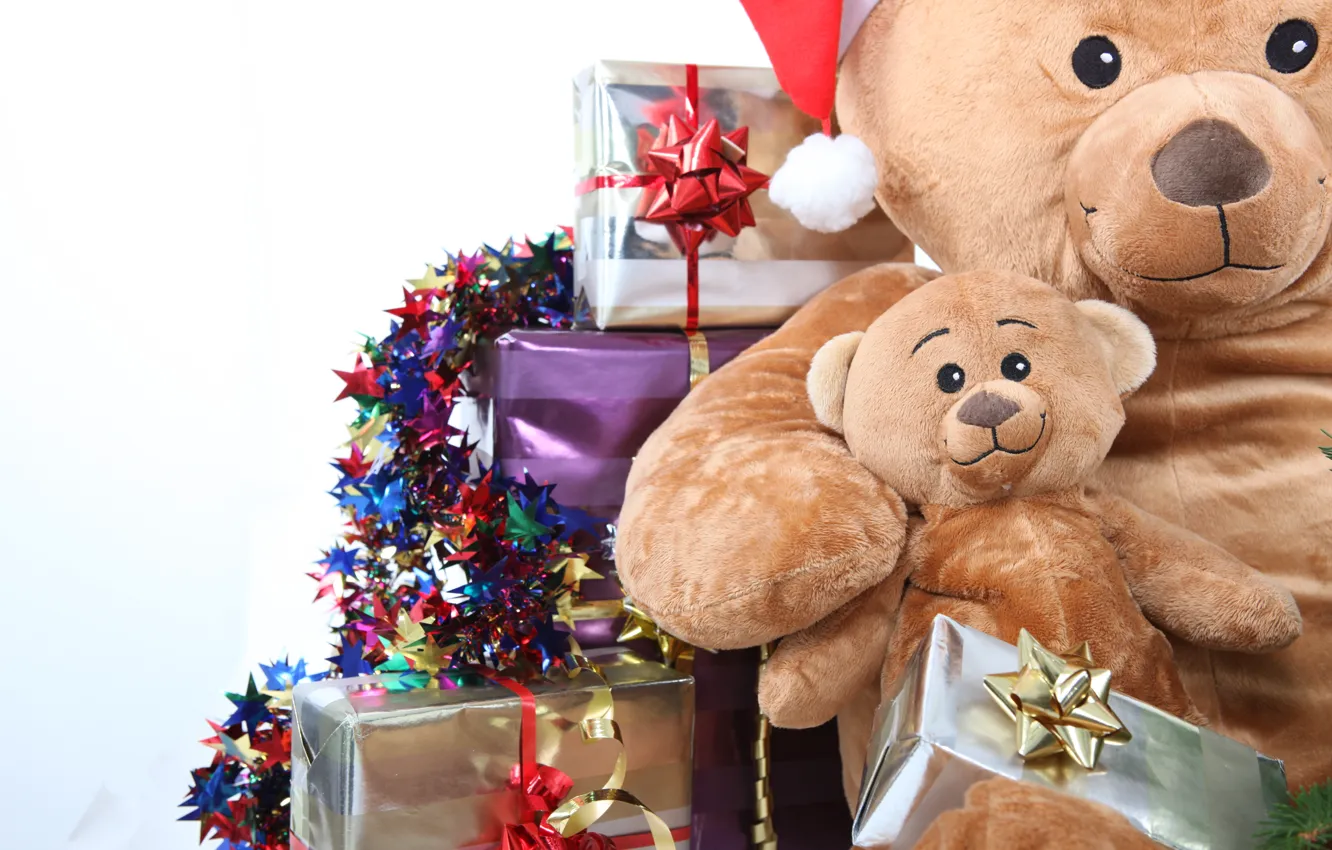 Фото обои праздник, коробка, игрушки, новый год, рождество, медведь, подарки, christmas, new year, гирлянда, бант, коробки