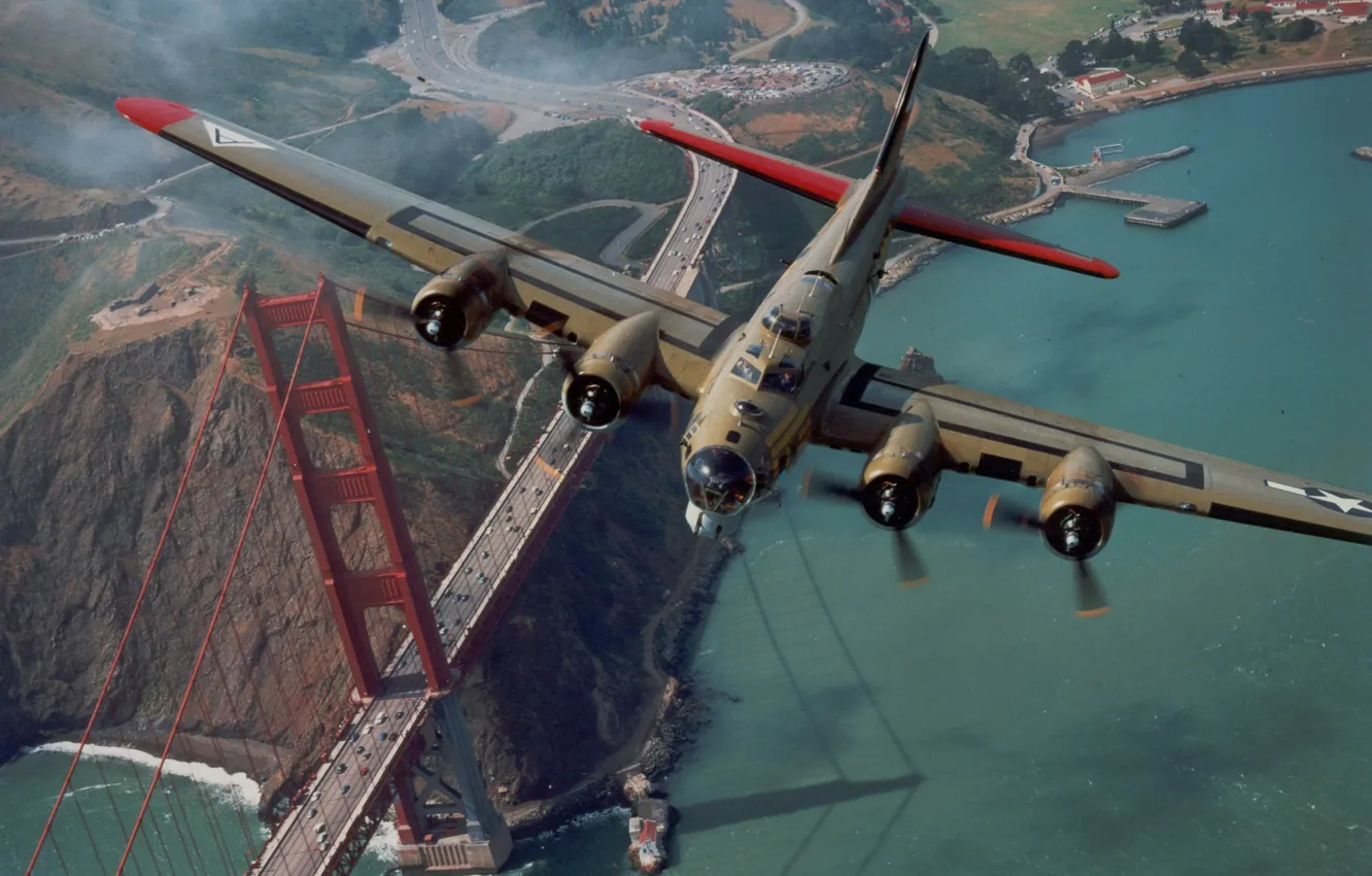 Фото обои Boeing, Бомбардировщик, B-17, Тяжёлый, Первый, Четырёхмоторный, Летающая крепость, Flying Fortress, Серийный, Американский Цельнометаллический