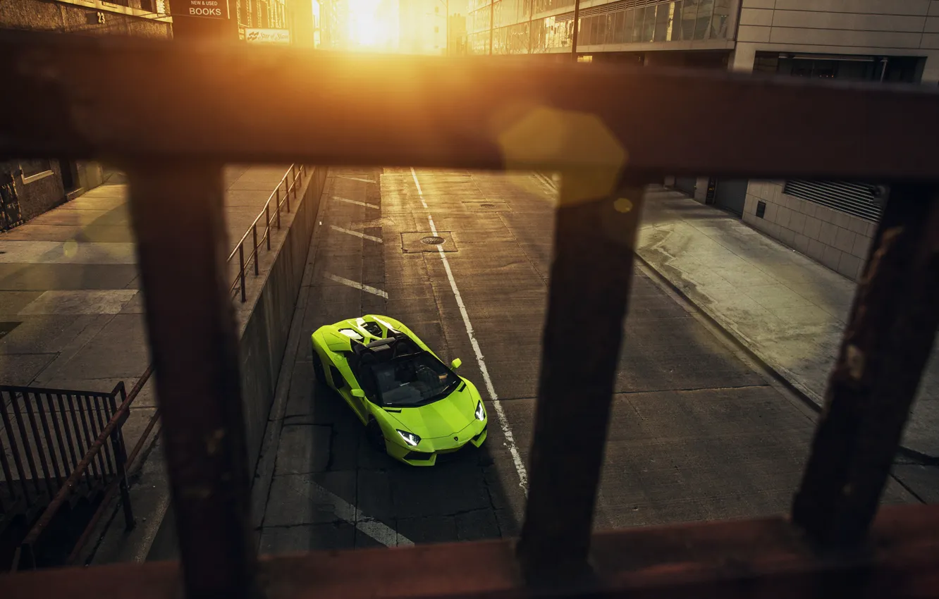 Фото обои Roadster, Lamborghini, City, Chicago, Green, Front, Sunset, Downtown, LP700-4, Aventador, Supercar