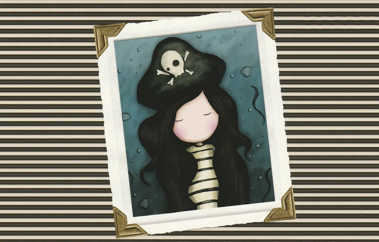 Фото обои полоска, шляпа, рамка, ракушки, пиратка, черные волосы, тельняшка, закрытые глаза, Череп и кости